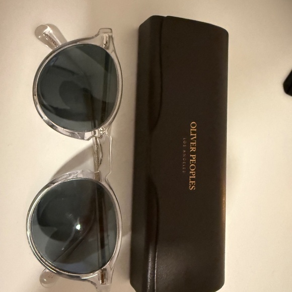 Oliver people Sunglasses - Picture 1 of 3